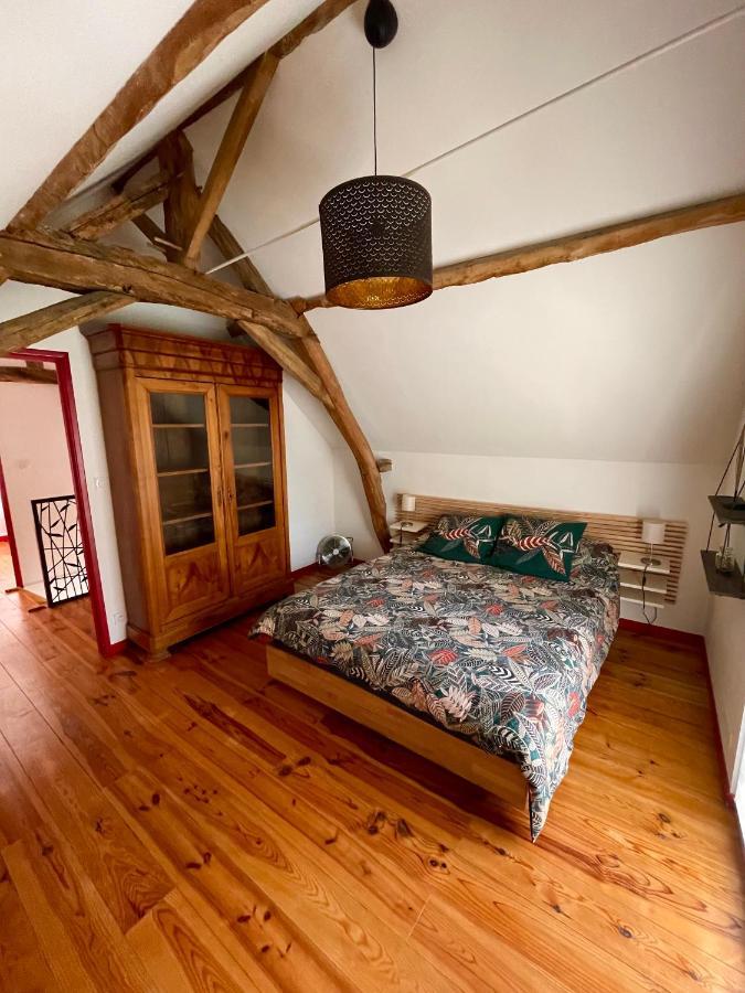 Maison De Campagne, Gite Rouge Brigne エクステリア 写真